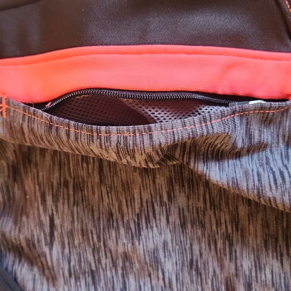 Saucony jacket size small - Picture 3 of 6